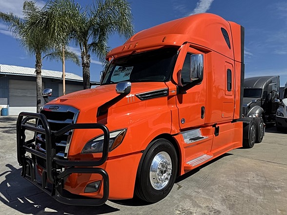 💰 Best Value Showdown: 3 Top Commercial Trucks between $97,900 – $99,900 at Yerevan Truck & Equipment Sales, FONTANA