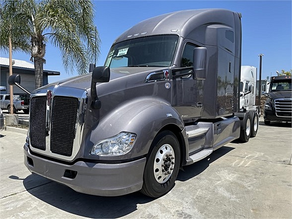 💰 Best Value Showdown: 3 Top Commercial Trucks between $79,900 – $75,900 at Yerevan Truck & Equipment Sales, FONTANA