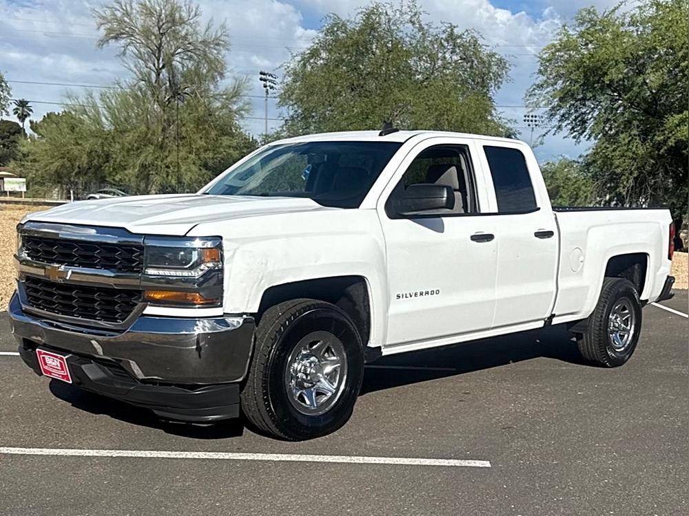 Discover the 2018 CHEVROLET SILVERADO 1500: A Truck That Delivers on Every Front 🚗