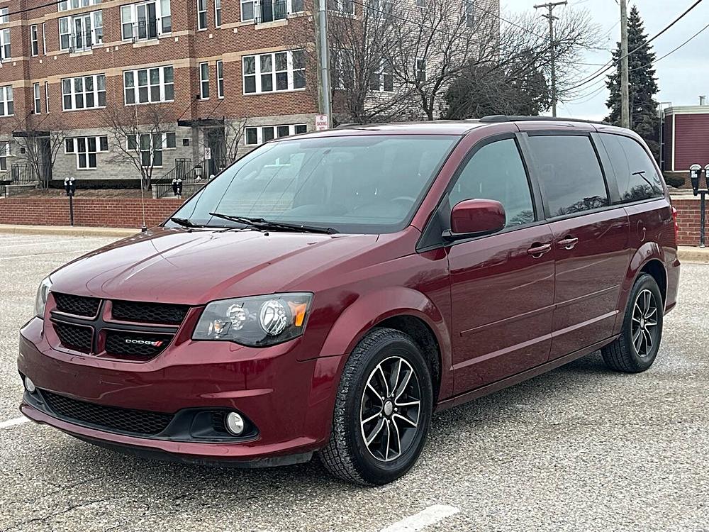 The Mini-Van Van Showdown: 3 Top Picks at Suburban Auto Sales 2018 LLC, Madison Heights