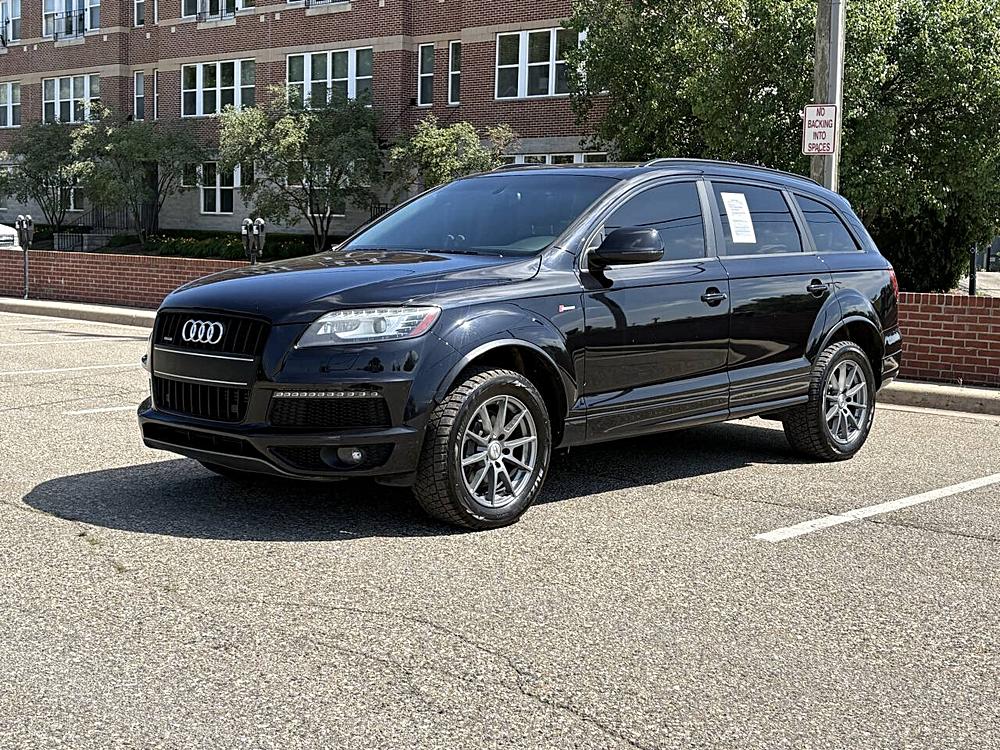 Why the 2013 Audi Q7 3.0T quattro S line Prestige AWD 4dr SUV Stands Out 🌟