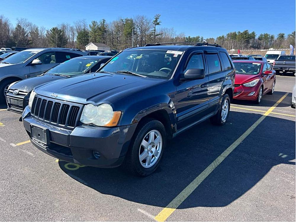 A Day With the 2009 Jeep Grand Cherokee 4WD 4dr Laredo