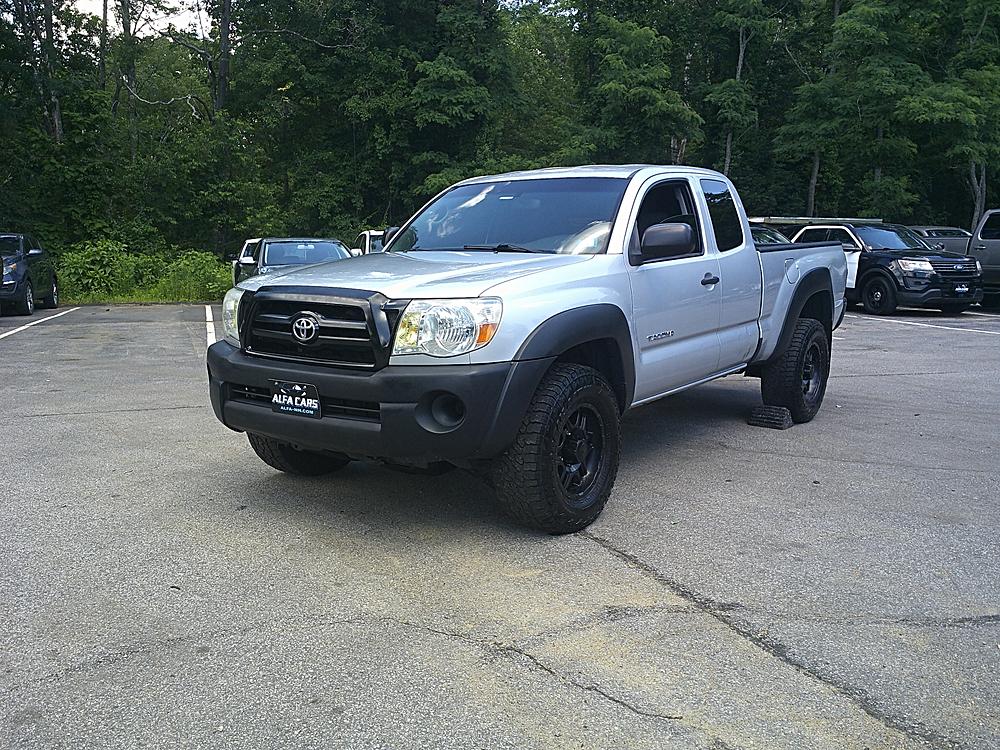🚗 3 Ways to Drive Better: The Toyota Tacoma, Sienna, and Corolla Showdown!