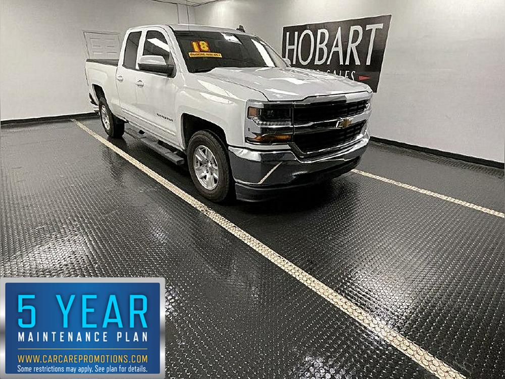 Discover the 2018 CHEVROLET SILVERADO 1500 LT: Style, Power, and Value