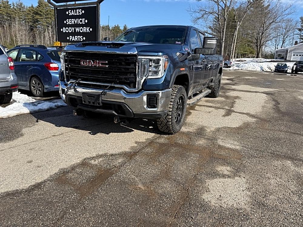 Top 10 Reasons You’ll Love the 2022 GMC Sierra 3500HD 4WD Crew Cab 172″ Pro