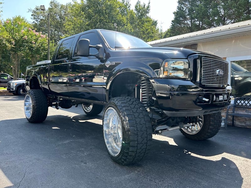 The Heavyweight Champion: 2007 Ford F-250 Super Duty Lariat