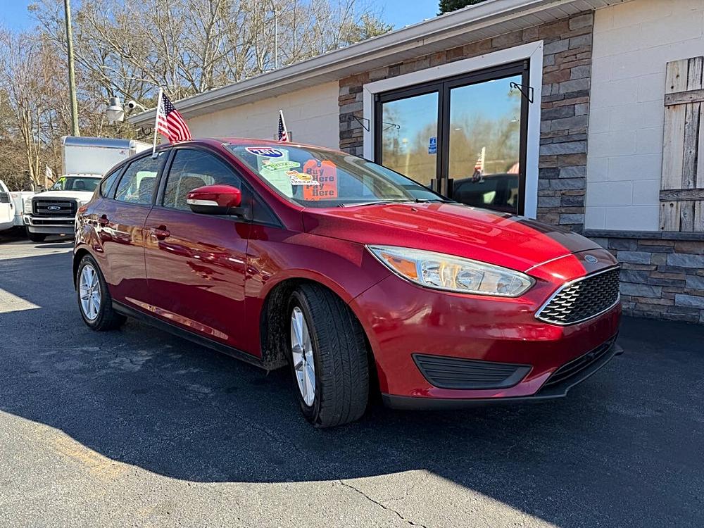 🚗 Top 10 Reasons You’ll Love the Car & Truck 2016 Ford Focus SE 4dr Hatchback
