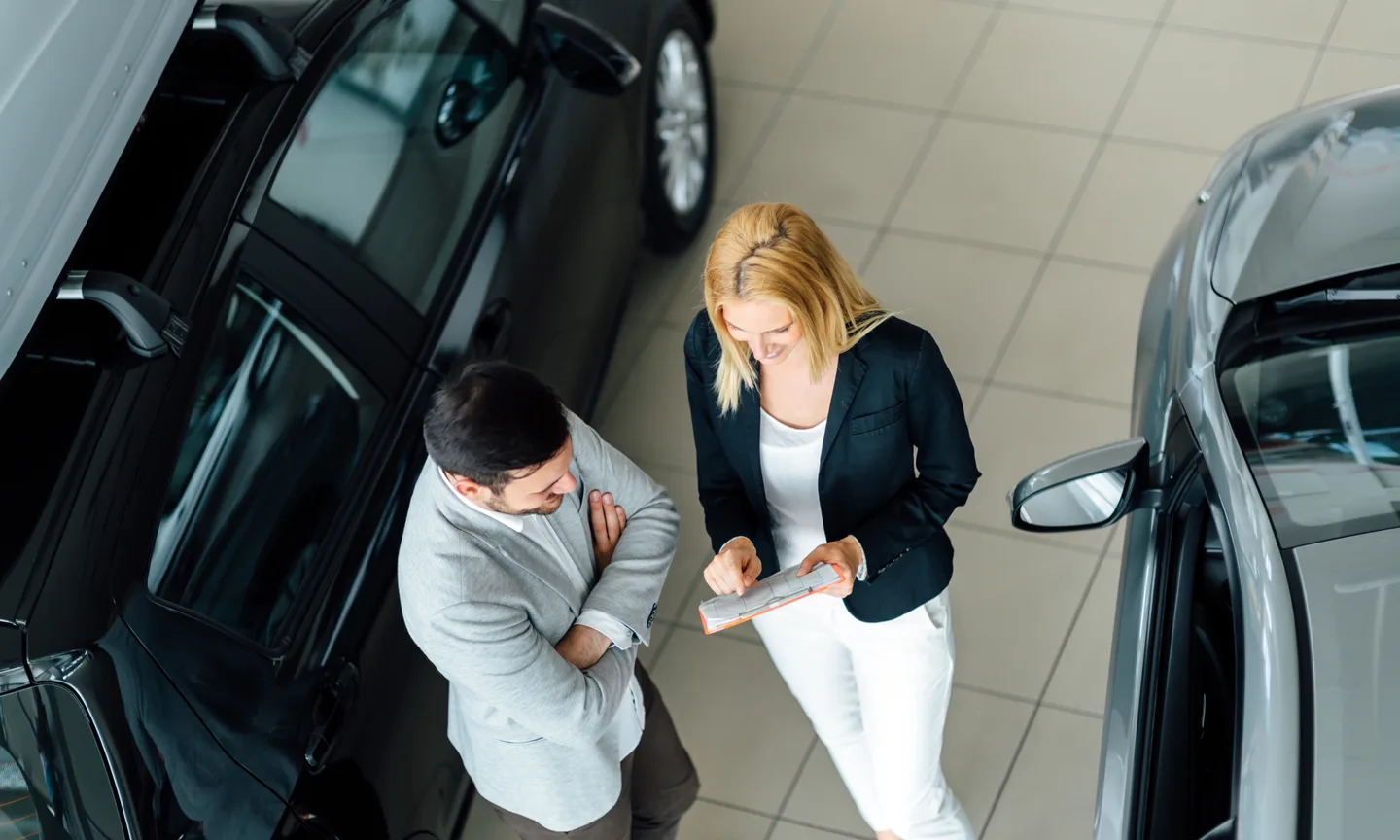 Top Picks for Roadster Lovers: A Comparison of the BMW Z4 vs. Mercedes-AMG SL