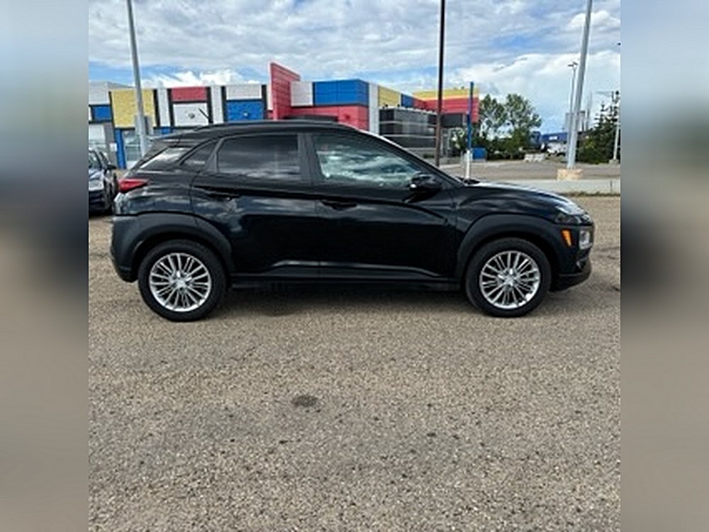 Exploring the 2020 Hyundai KONA 2.0L Luxury AWD: A Technical Masterpiece