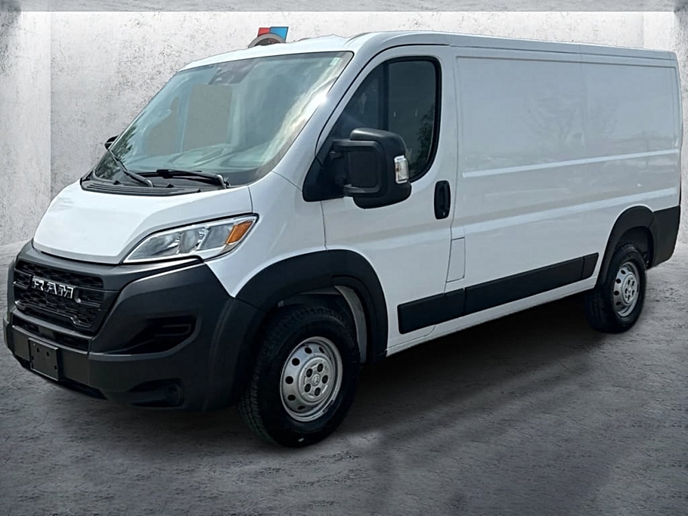 🚐 The Van Van Showdown: 3 Top Picks at Quattro Motors, Redford
