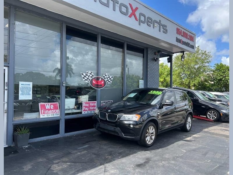Black Beauty: 2013 BMW X3 xDrive28i