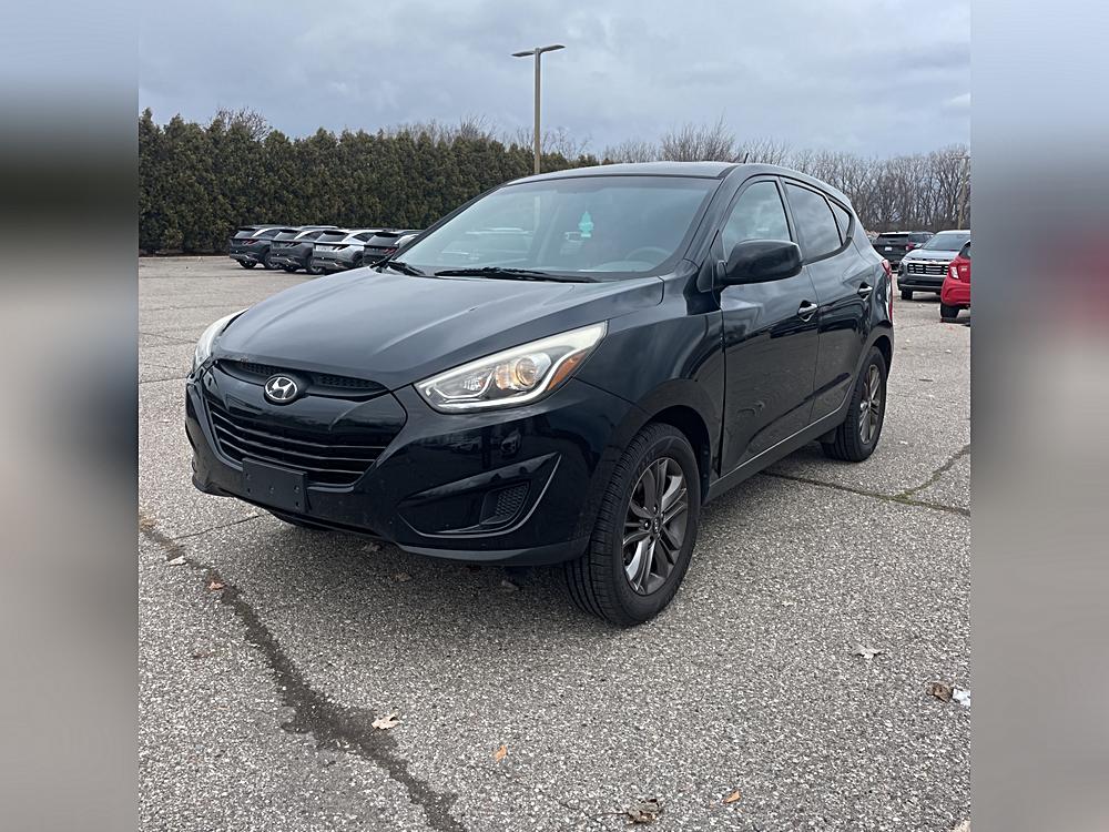 Explore the 2015 Hyundai Tucson AWD 4dr GLS: Your Ideal Family SUV! 🚗