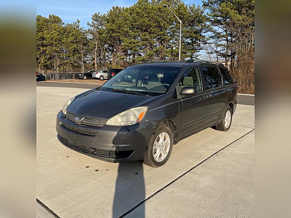 2004 Toyota Sienna 5dr LE AWD (Natl) – Technical Overview
