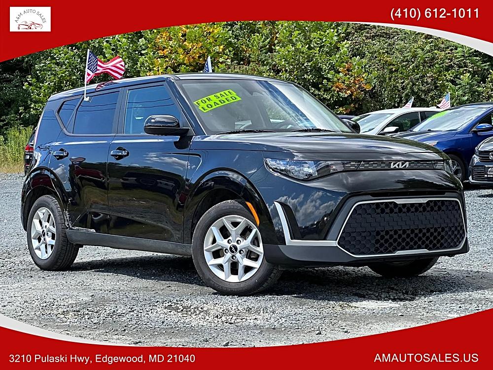 🚙 Why the 2024 Kia Soul LX Wagon 4D Stands Out 🌟