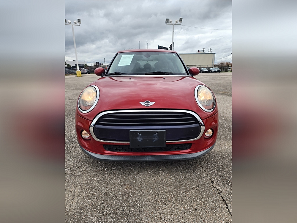 Luxury Redefined: A Review of the 2016 Mini Cooper Hardtop 4 Door 4dr HB