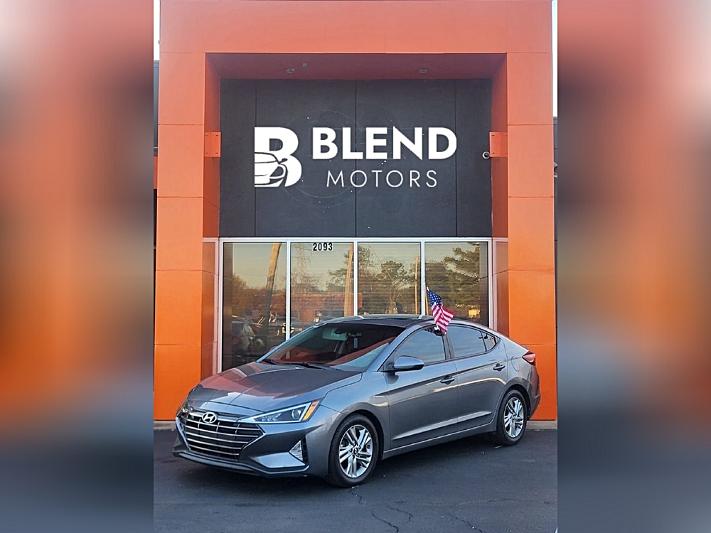 A Day With the 2019 HYUNDAI ELANTRA SE