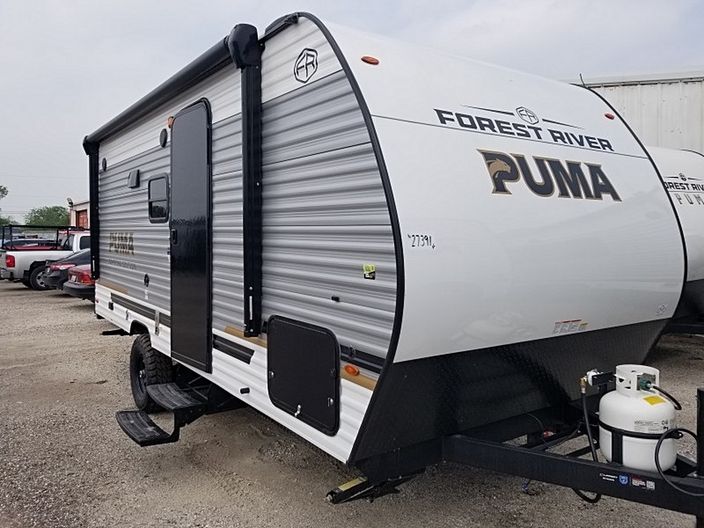💰 Best Value Showdown: 3 Top RV Campers between $20972 – $20995 at Colonia Del Rey RV Sales LLC, Corpus Christi,