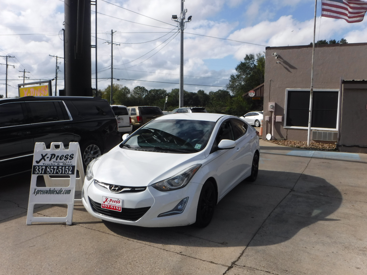 Cruising in Comfort: The 2016 Hyundai Elantra and Why It’s Your Perfect Daily Driver