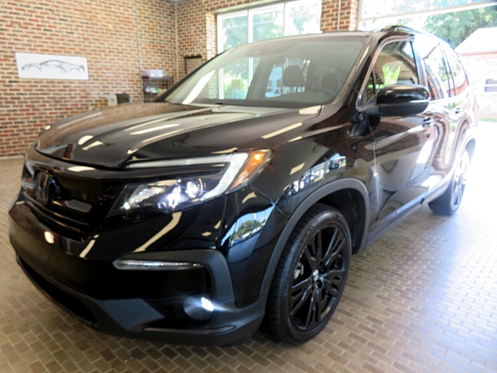 🚗 SUV Deep Dive: Which One Belongs in Your Driveway?