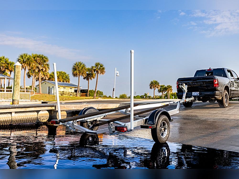 💰 Best Value Showdown: 3 Top Trailers between $2999 – $1999 at Top Notch Marine, Melbourne