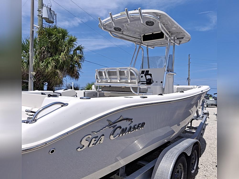 💰 Best Value Showdown: 3 Top Power Boats between $89,990 – $79,990 at Top Notch Marine, Melbourne