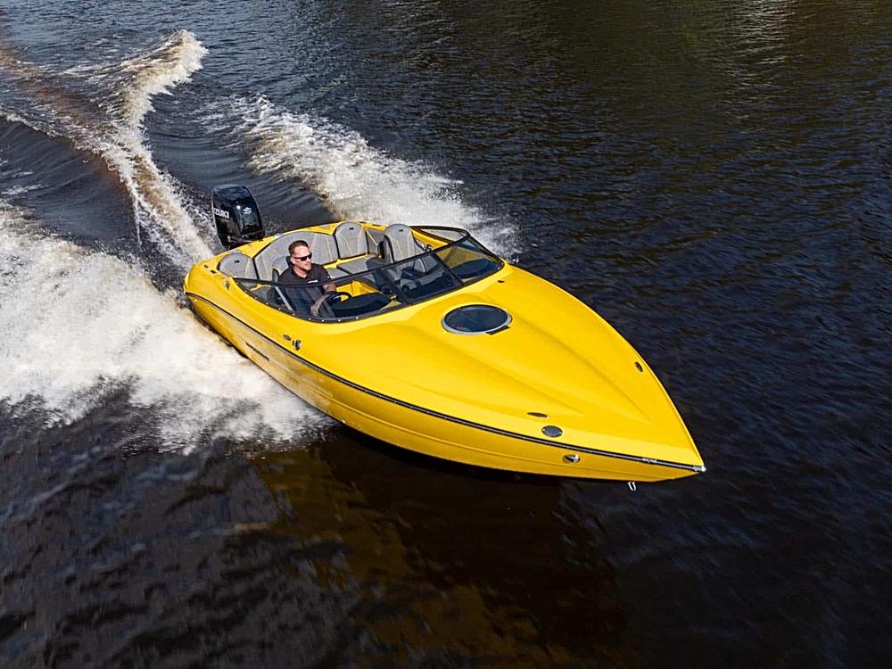 Discover the 2026 Stingray 23 OCX Base: The Ultimate PowerBoat