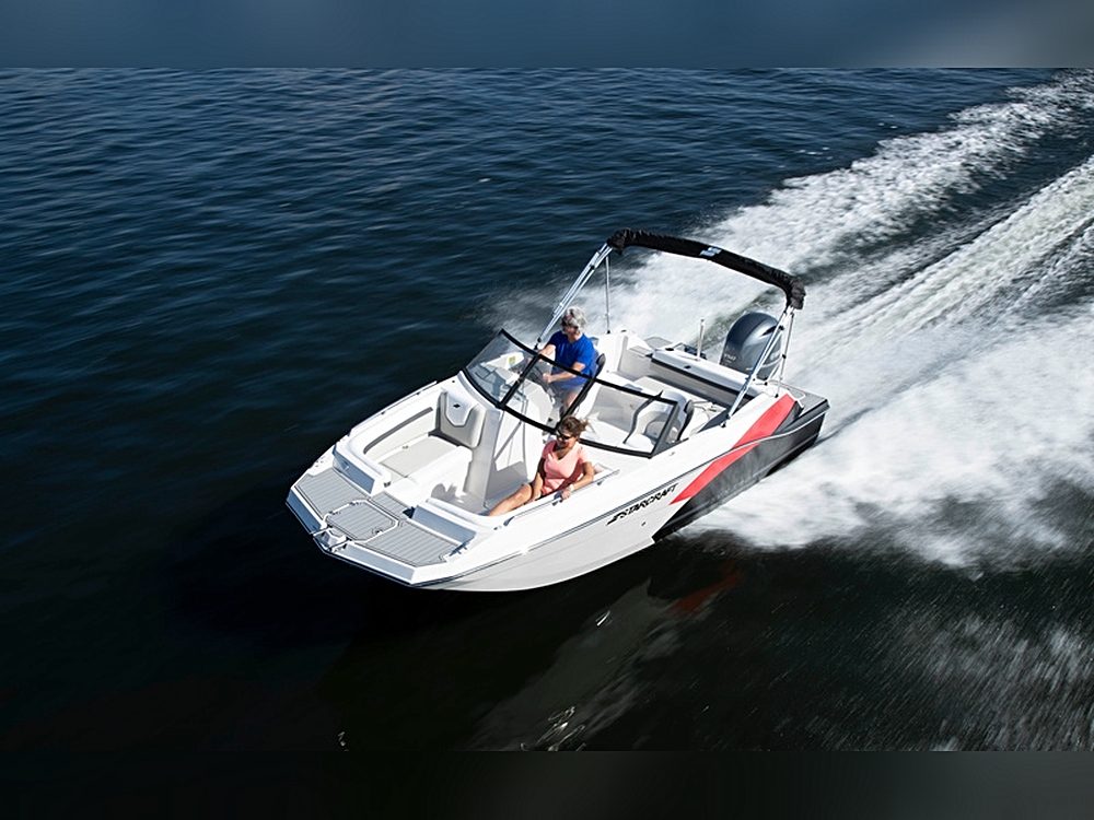 Best Value Showdown: 3 Top Power Boats between $49866 – $48975 at Top Notch Marine, Melbourne