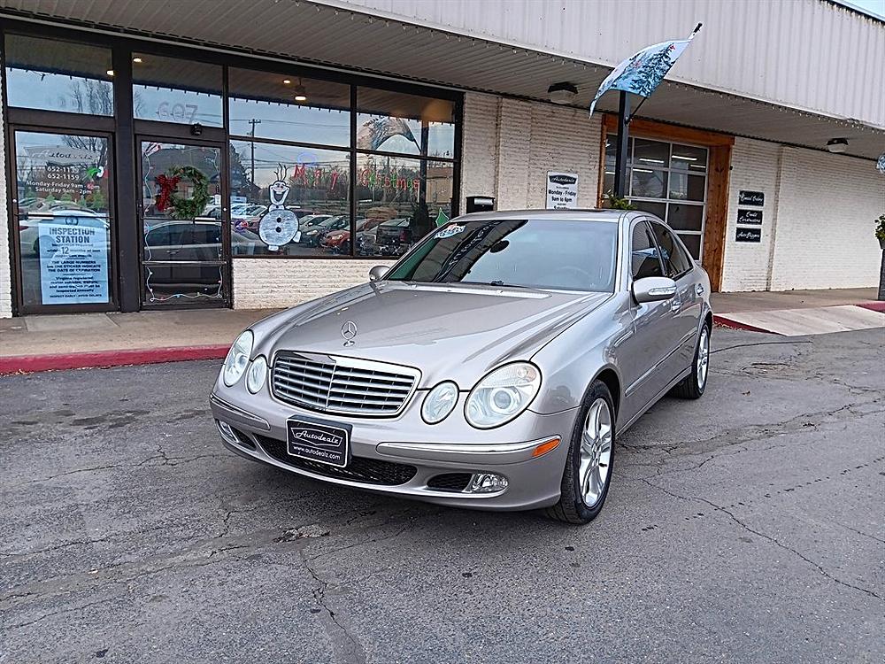 A Day With the 2004 Mercedes-Benz E Class E500 🚗