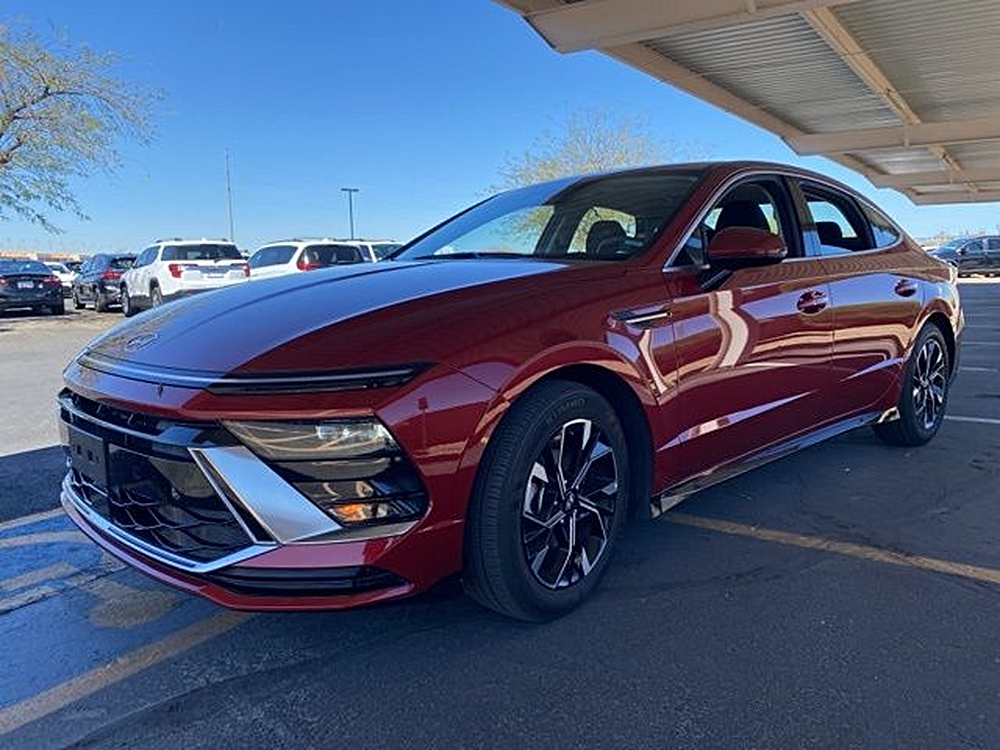 🚗 3 Ways to Drive Better: The Hyundai Sonata, Tucson, and Santa Fe Hybrid Showdown!