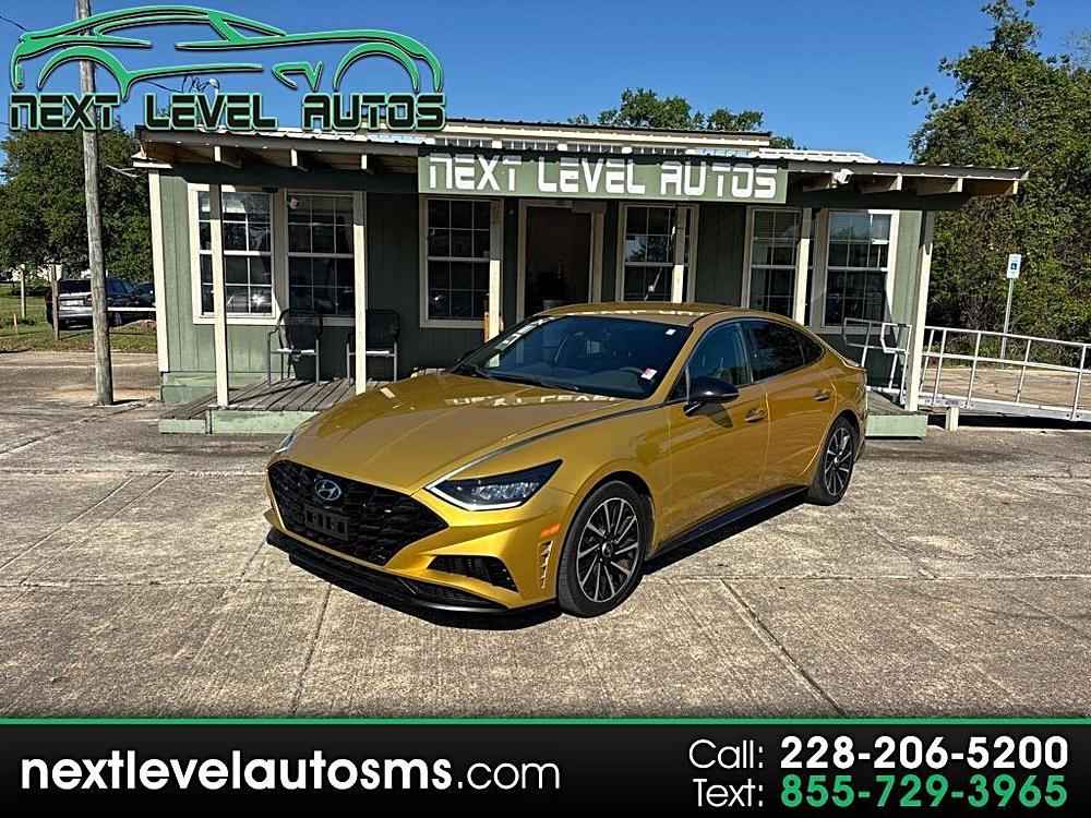 🚗 Discover the Alluring 2020 Hyundai Sonata SEL Plus in Vibrant Yellow 🌟