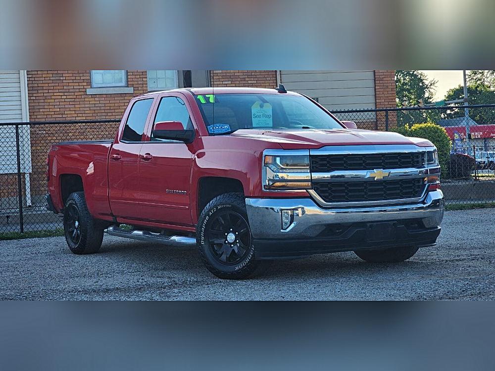“Exploring the 2017 Chevrolet Silverado 1500 LT: A Robust Companion for Your Next Adventure”