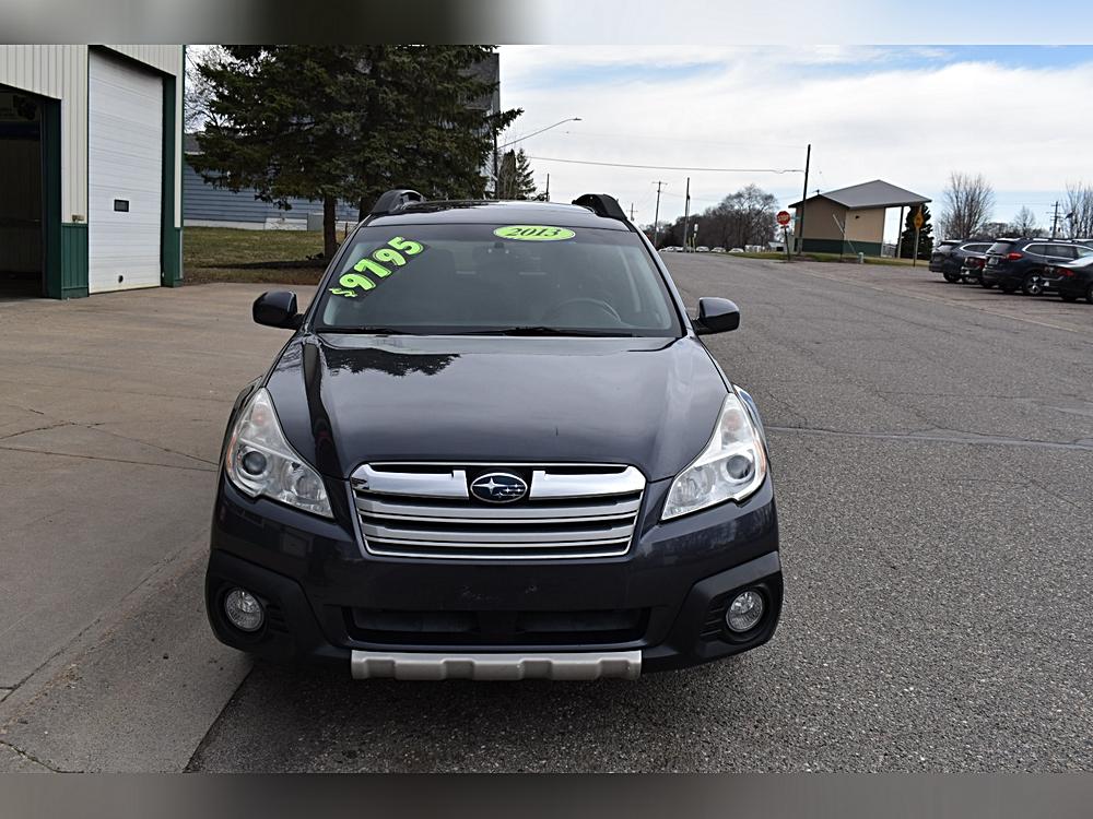 Why the 2013 Subaru Outback 4dr Wgn H4 Auto 2.5i Limited Stands Out 🌟