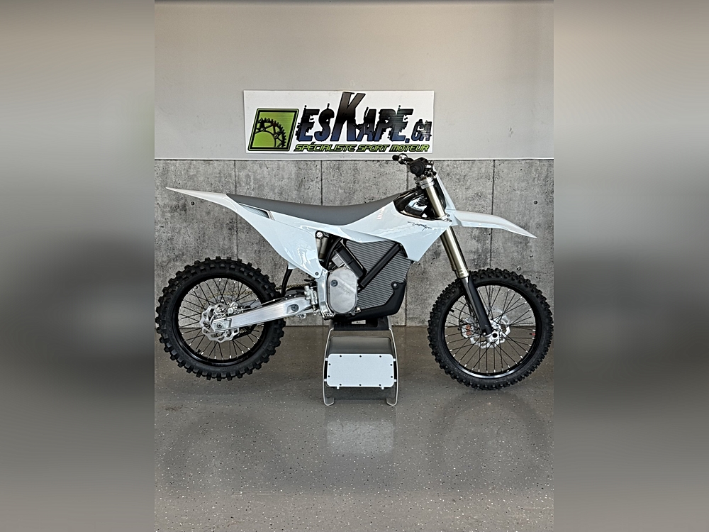 🛵 Trois Motos Stark Future : Le SMX1-VARG, ex 60hp, et VARG MX 1.2 80HP en Relève!
