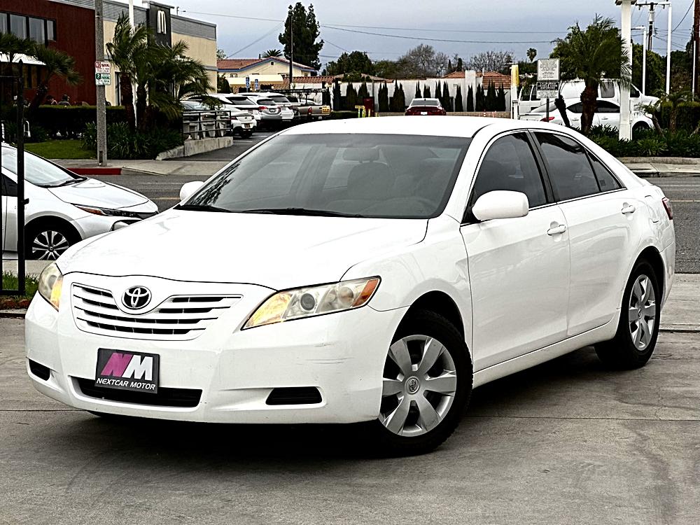 Battle of the Toyotas: A Comparison Between the 2009 Toyota Camry and the 2018 Toyota Corolla L