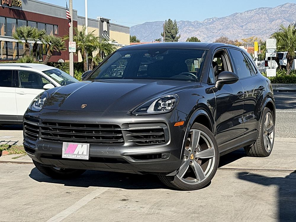 🚘 Take the Wheel of Possibility: 2019 Porsche Cayenne AWD 🚘