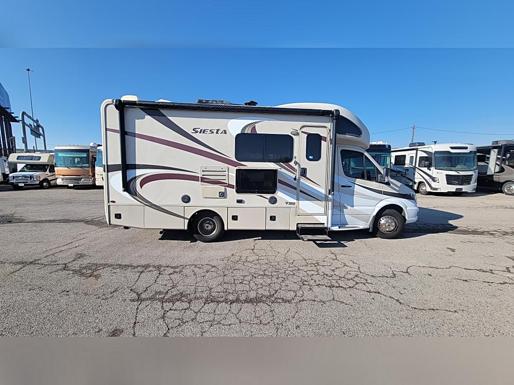 Exploring the Luxury and Comfort of the 2017 Thor Motor Coach Siesta Sprinter 24SS
