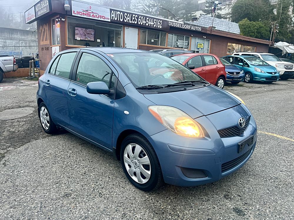 Why the 2009 Toyota Yaris 5dr HB Auto (Natl) Stands Out 🌟