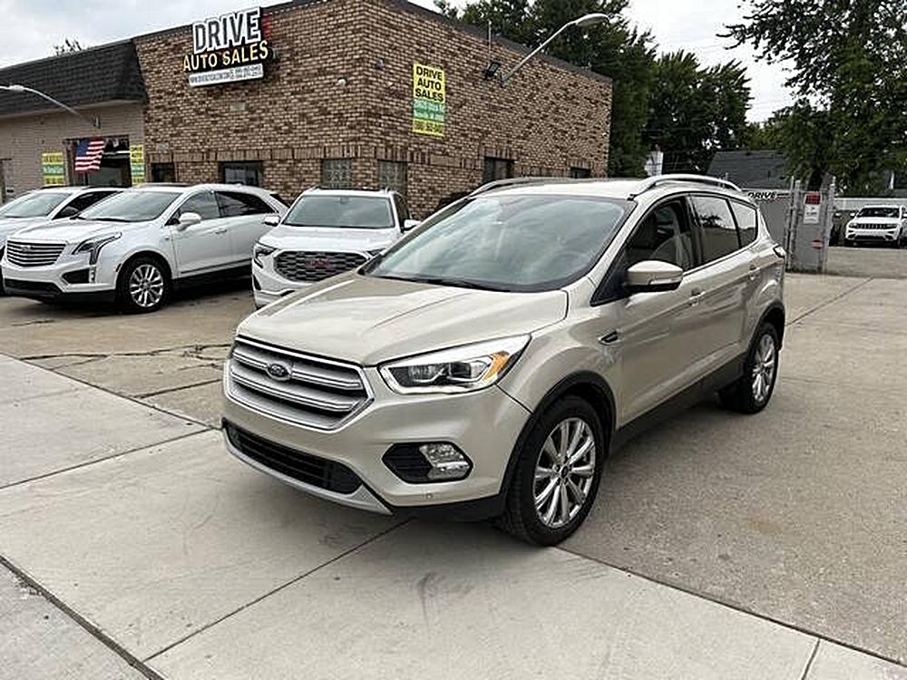 Top 10 Reasons You’ll Love the 2018 Ford Escape Titanium AWD 4dr SUV