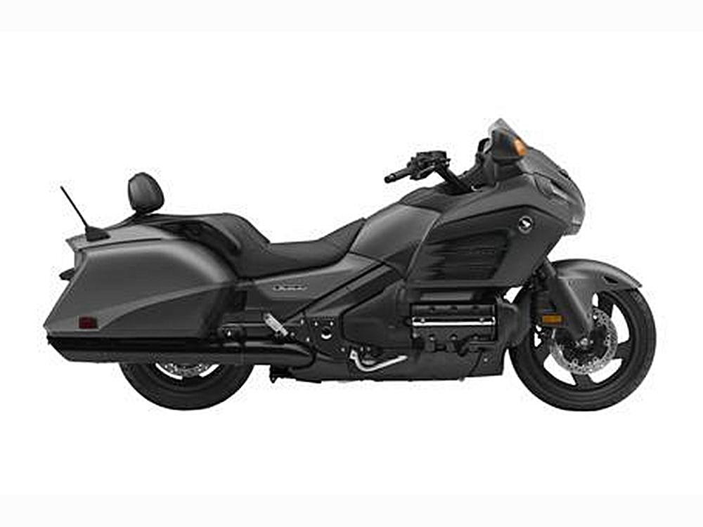 🏍️ Discover the 2015 Honda Gold Wing F6B Deluxe: A Ride Like No Other 🌟