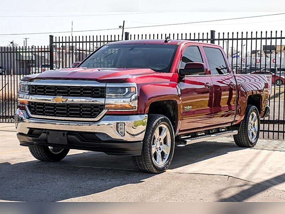 Red Means Ready: The 2017 Silverado 1500 LT in Dark Toreador