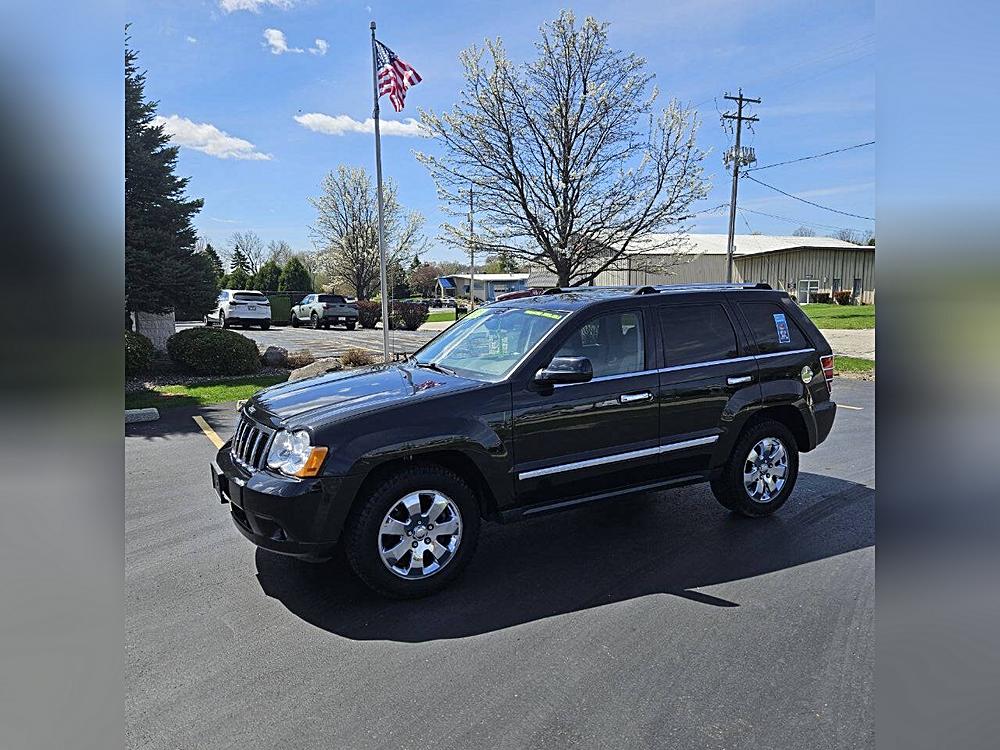 Why the 2010 Jeep Grand Cherokee Limited 4×4 4dr SUV Stands Out 🌟