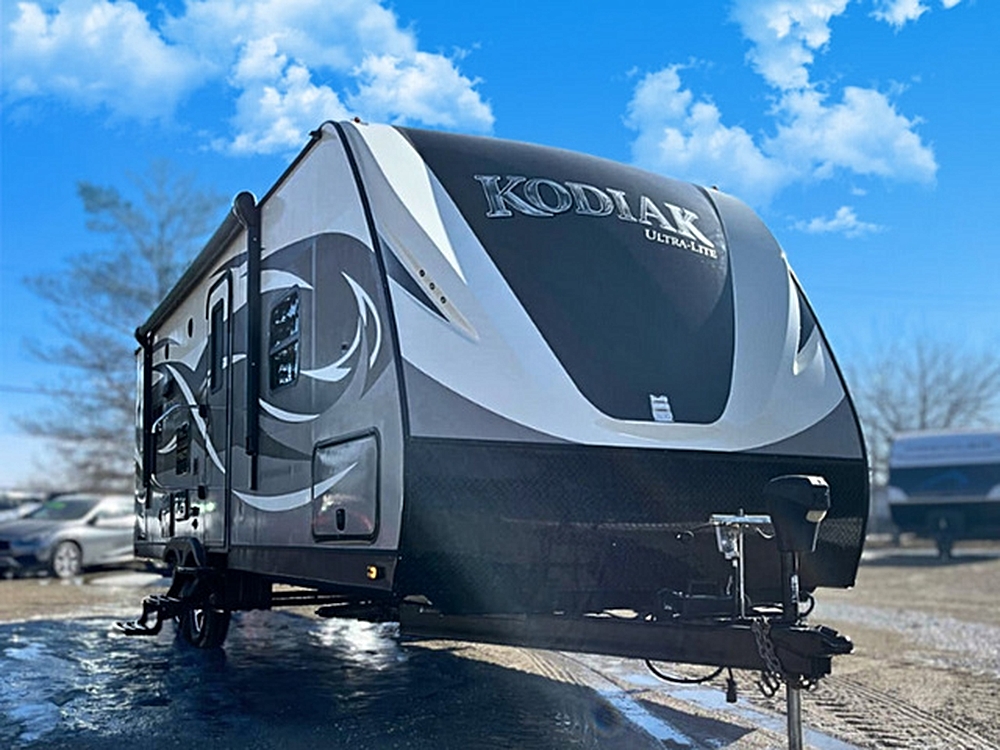 Deep Dive: Which RV Belongs in Your Driveway?