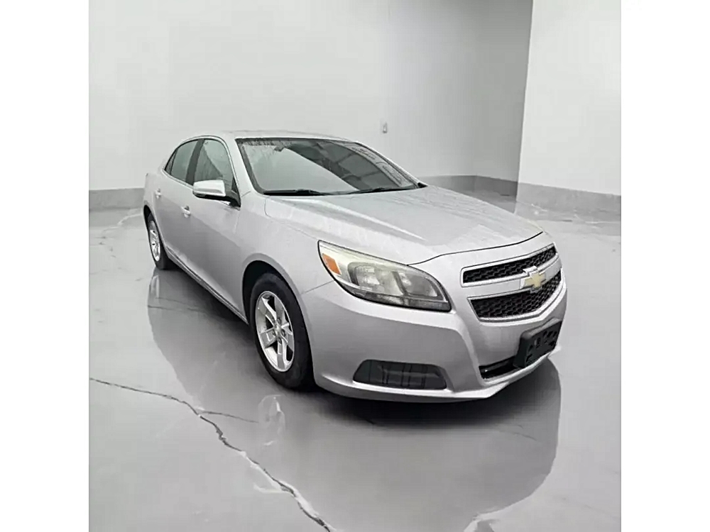 Top 10 Reasons You’ll Love the Car & Truck 2013 CHEVROLET Malibu Auto | Air | Bluetooth | Mags