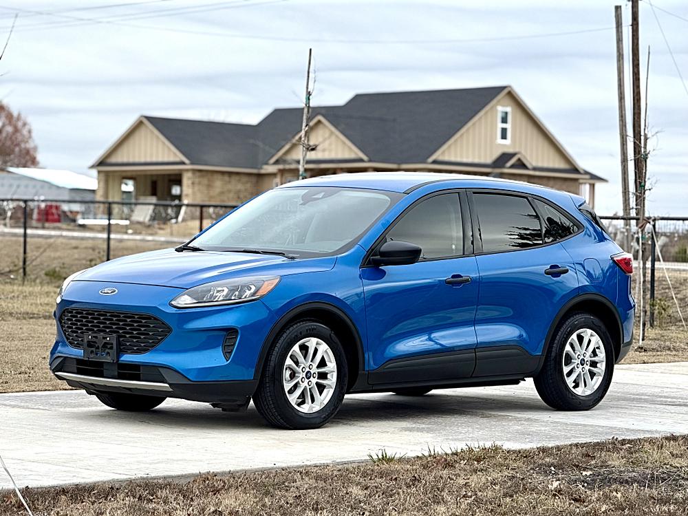🚗 Three Ways to Drive Better: The Ford Escape, F-250, and Focus Showdown!