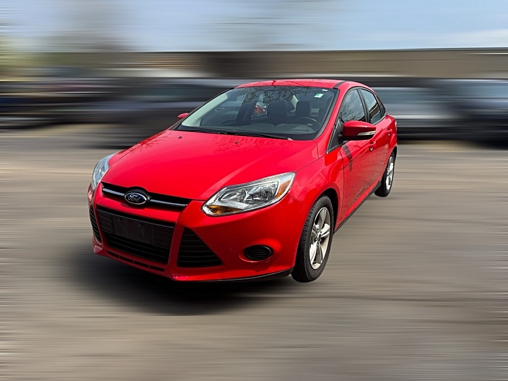 Focus on Smart Choices: The 2014 Ford Focus SE at Reliable Autohaus