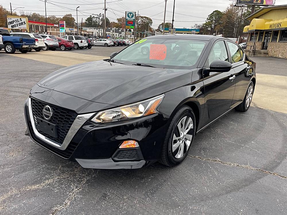 An Altima-tely Smart Choice: The 2020 Nissan Altima 2.5 S Delivers Style and Value