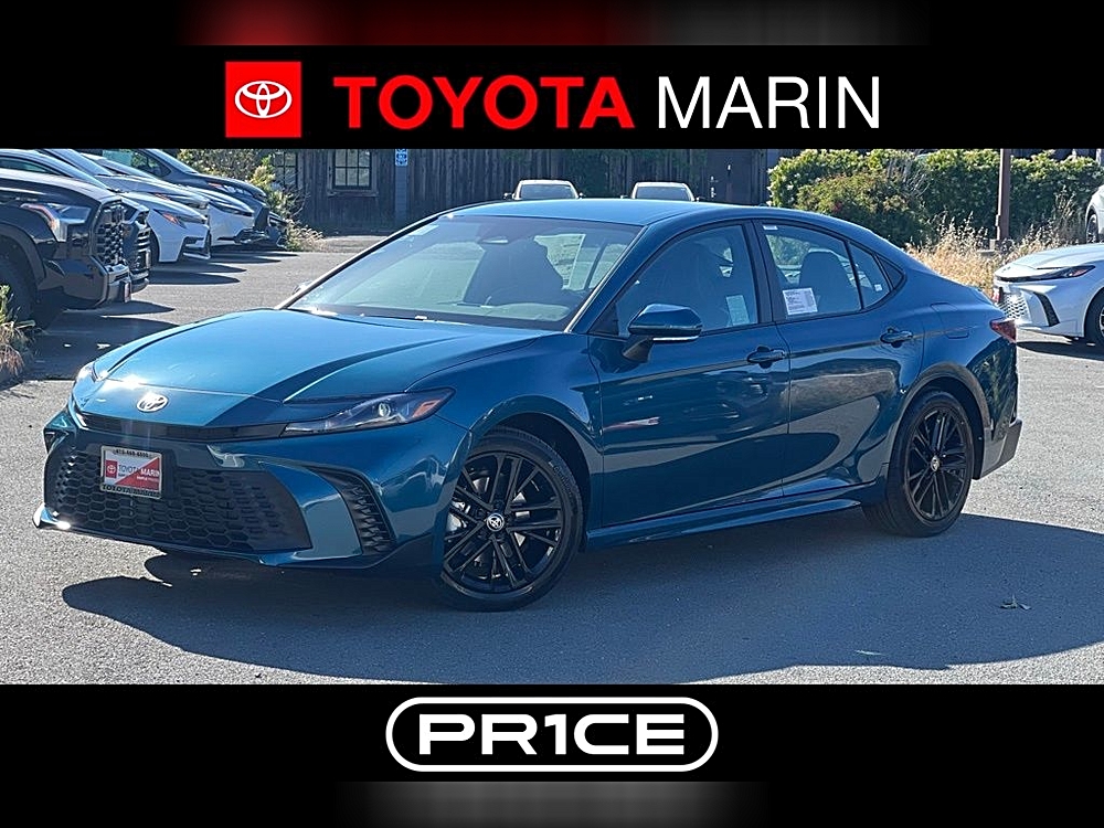 Discover the 2026 Toyota Camry SE: Efficiency Meets Elegance 🚗