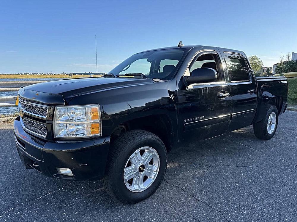 🚙 Why the 2013 Chevrolet Silverado 1500 LT 4×4 4dr Crew Cab 5.8 ft. SB Stands Out 🌟