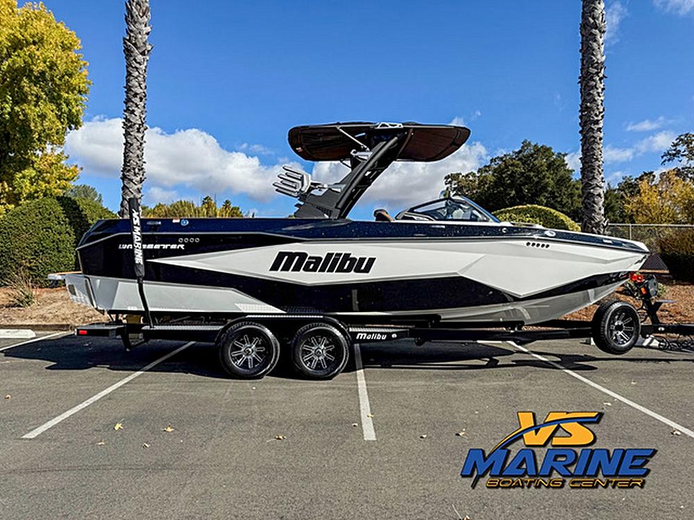3 Ways to Make Waves: The Malibu Boats 25 LSV, 247 RX, and 25 LSV Power Boat Showdown!