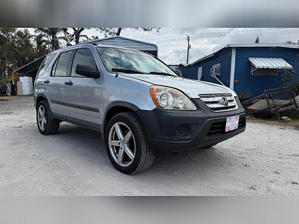 Why the 2005 Honda CR-V LX Stands Out 🌟